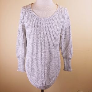 Papillon White Crew Neck Chunky Knit Sweater